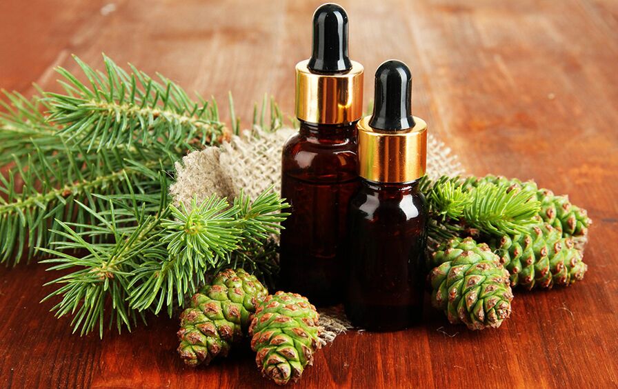 Despite the fact that fir oil is coniferous, it is suitable for the delicate skin around the eyes. 