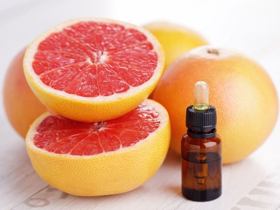 Grapefruit oil for the rejuvenation, whitening and disinfection of the skin of the face
